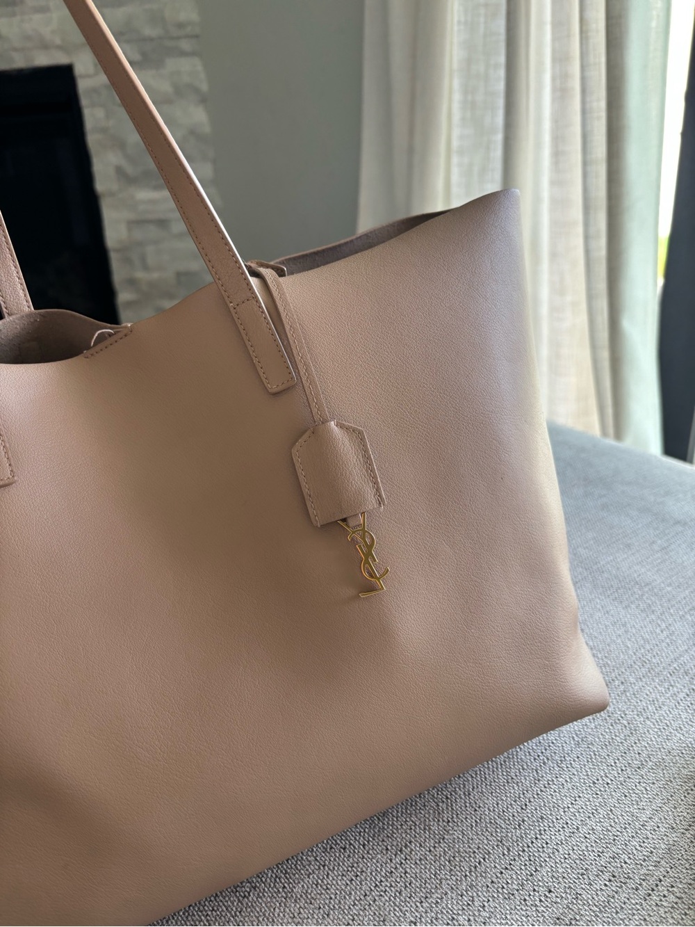 YSL TOTE HANDBAG - Picture 2 of 15